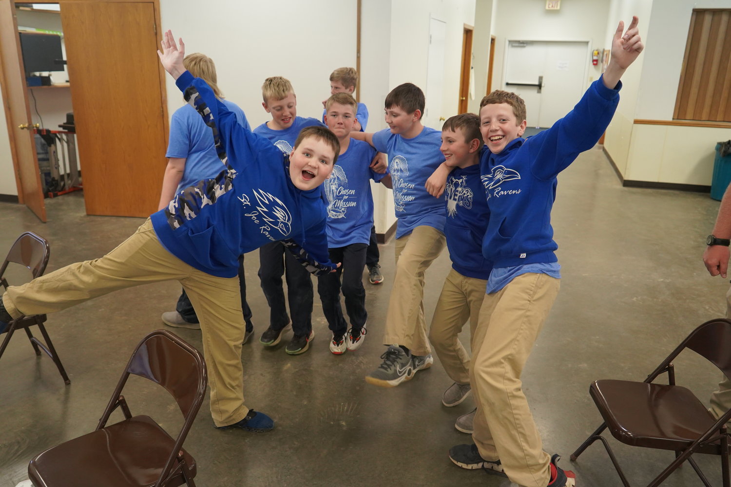 Sixth-graders from St. Mary School in Glasgow and St. Joseph School in Salisbury take part in a virtual experience of the diocese’s annual Sixth Grade Vocation Day while gathered in the St. Joseph Parish Hall in Fayette.